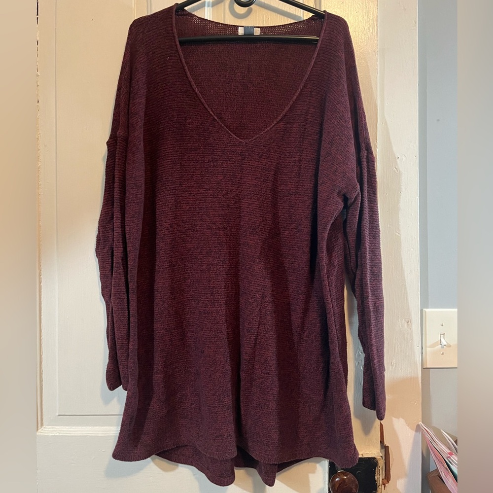 LIKE NEW Old Navy Sweater